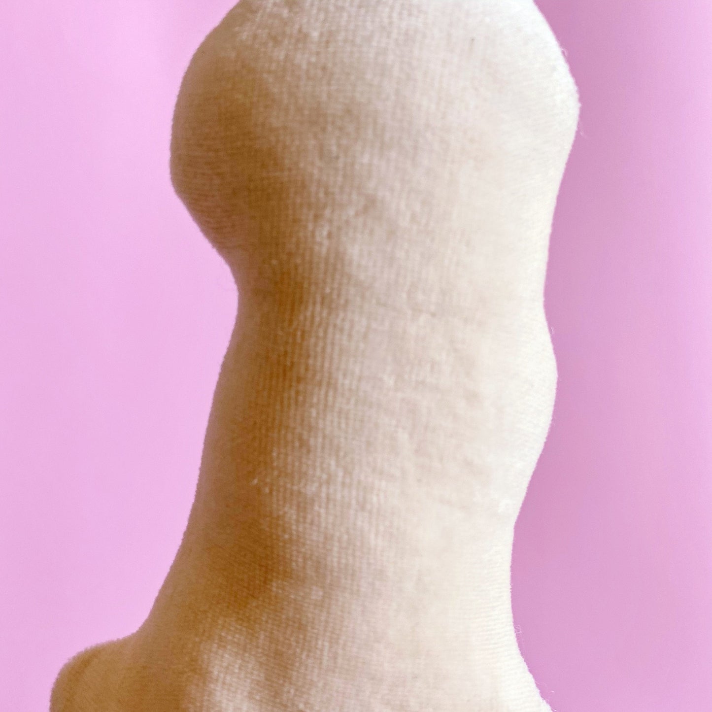 Hochet bébé Amy Red en coton biologique, jouet bébé bio, cadeau de naissance original