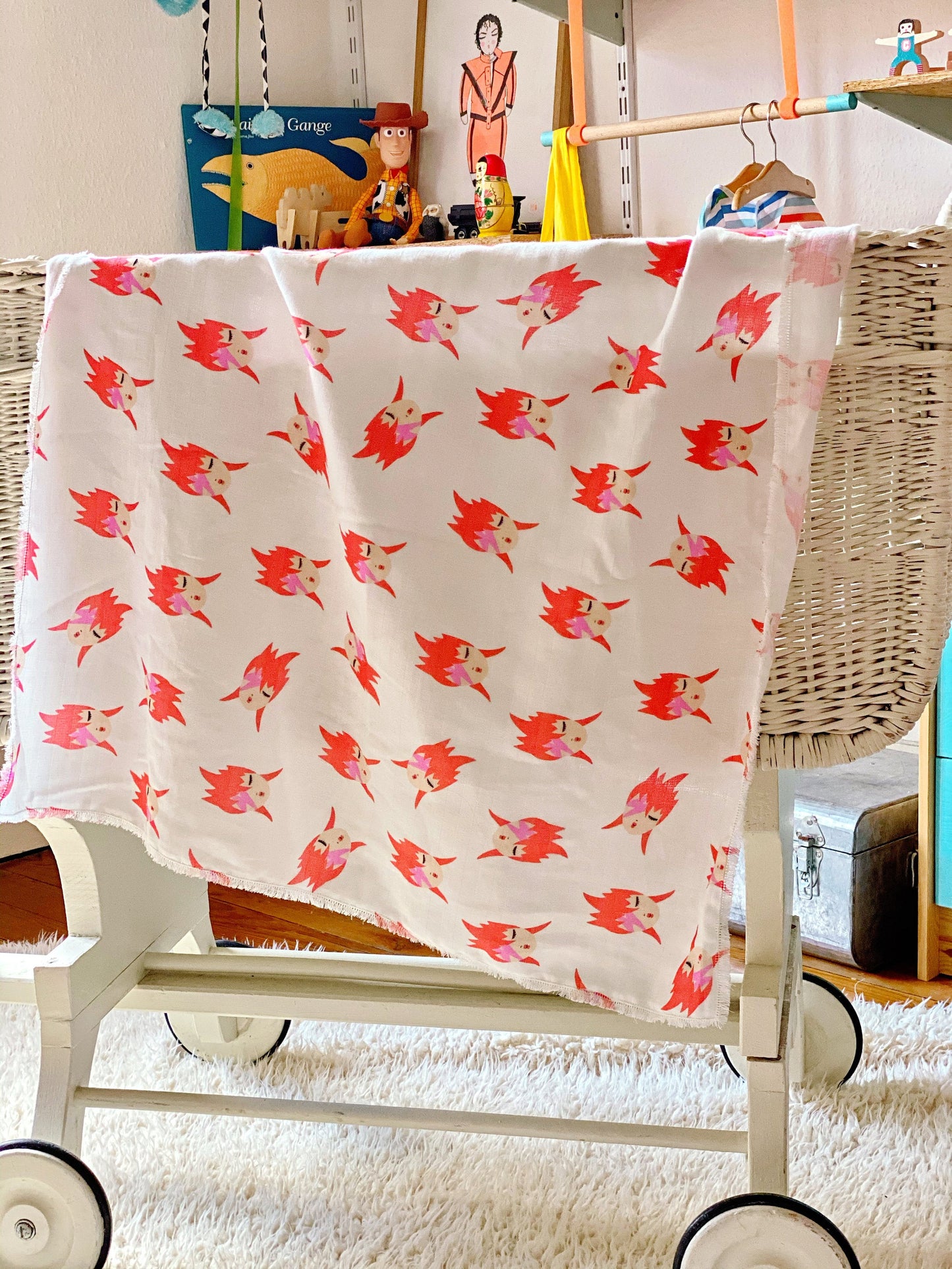 Foulard ou Grand Lange bébé , protège épaules ou foulard Ziggy | coton bio GOTS | couverture légère poussette