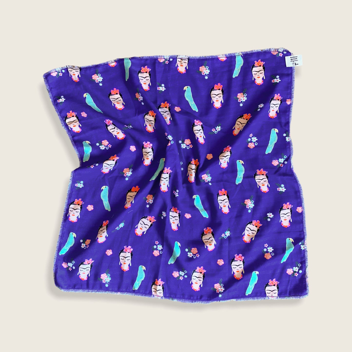 Foulard ou Grand Lange bébé , protège épaules ou foulard Frida flowers | coton bio GOTS | couverture légère poussette