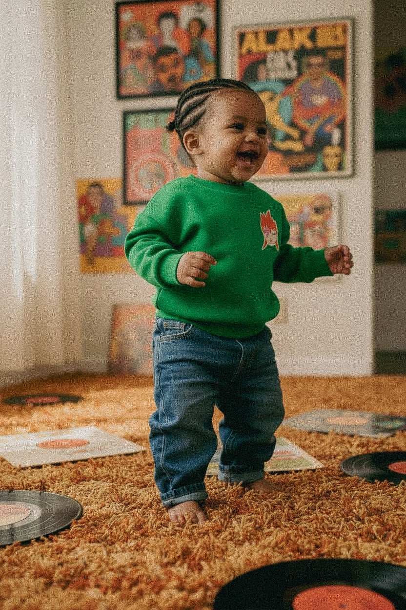 happy baby in tambour battant clothes